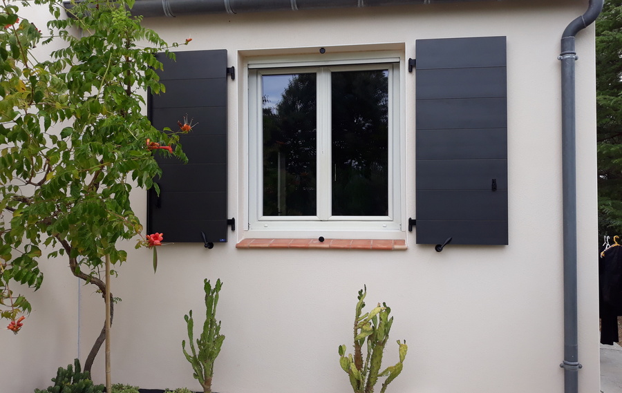 Volets battants épurés à Sartrouville