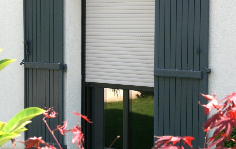 Découvrez notre sélection de volets battants roulants et occultants à Sartrouville et Chatou