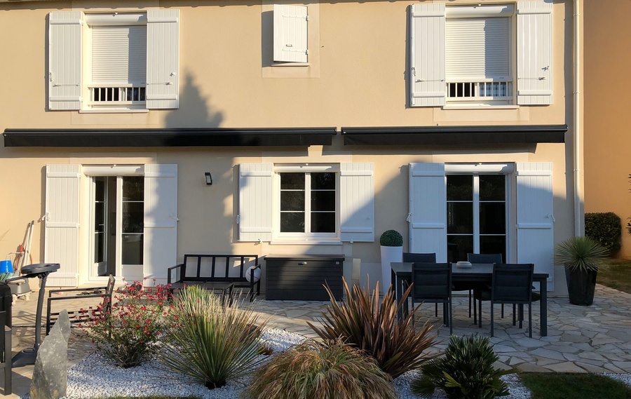 Volets battants classiques à Sartrouville