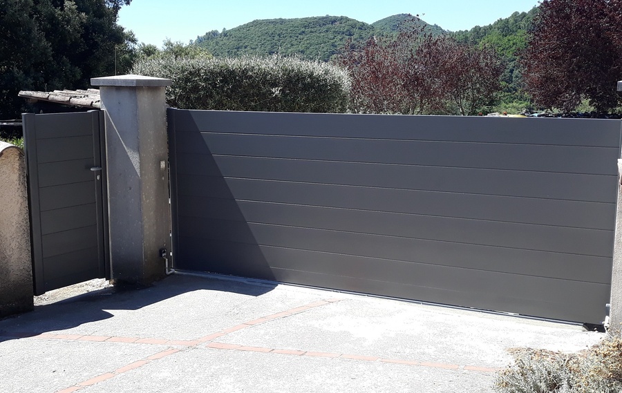 Nos modèles de portails ALU à Sartrouville