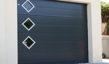 Portes de garage &agrave;&nbsp;SARTROUVILLE